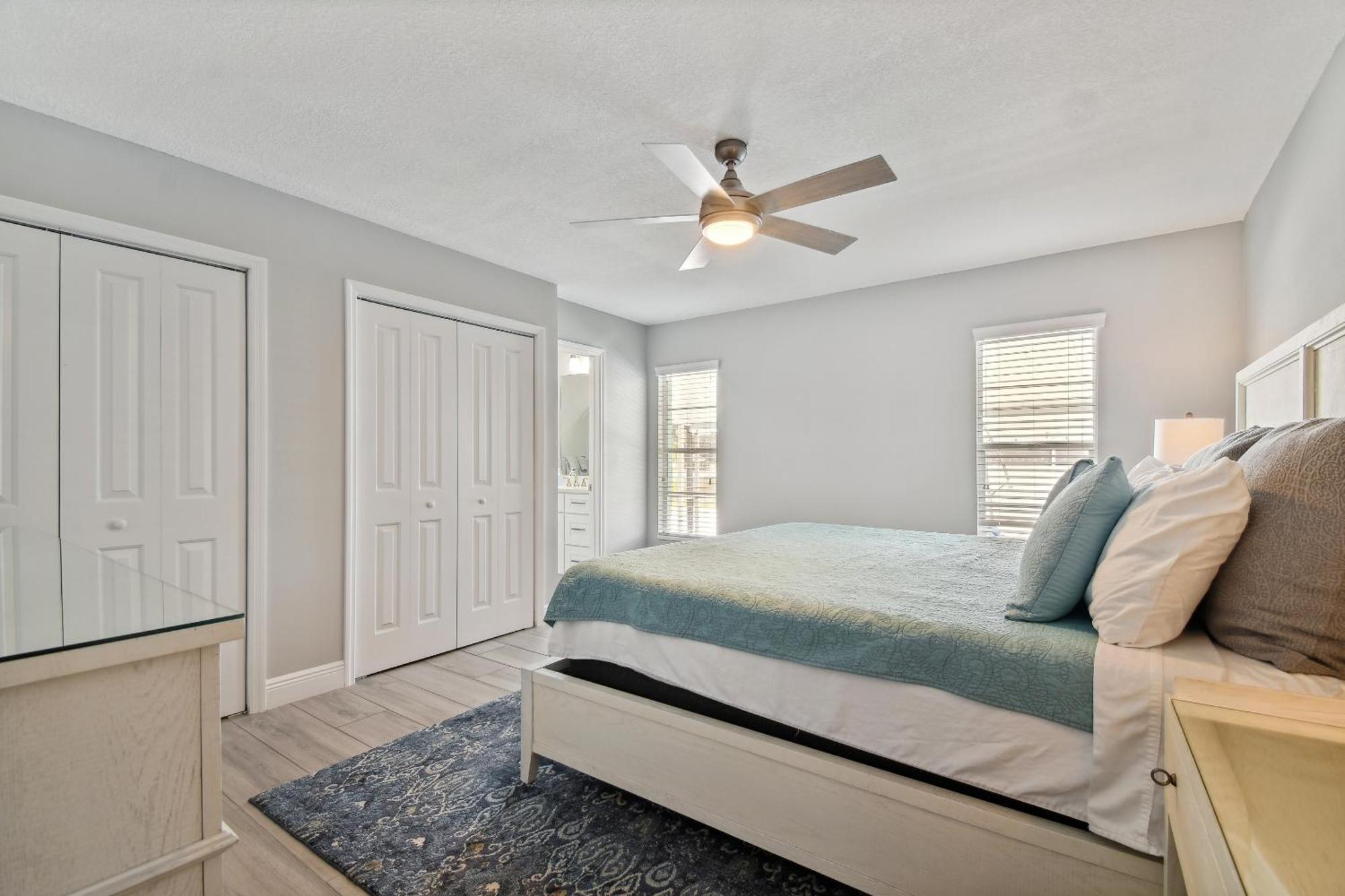 Lake House Westchase Area. Heated Pool Waterfront! แทมปา ภายนอก รูปภาพ
