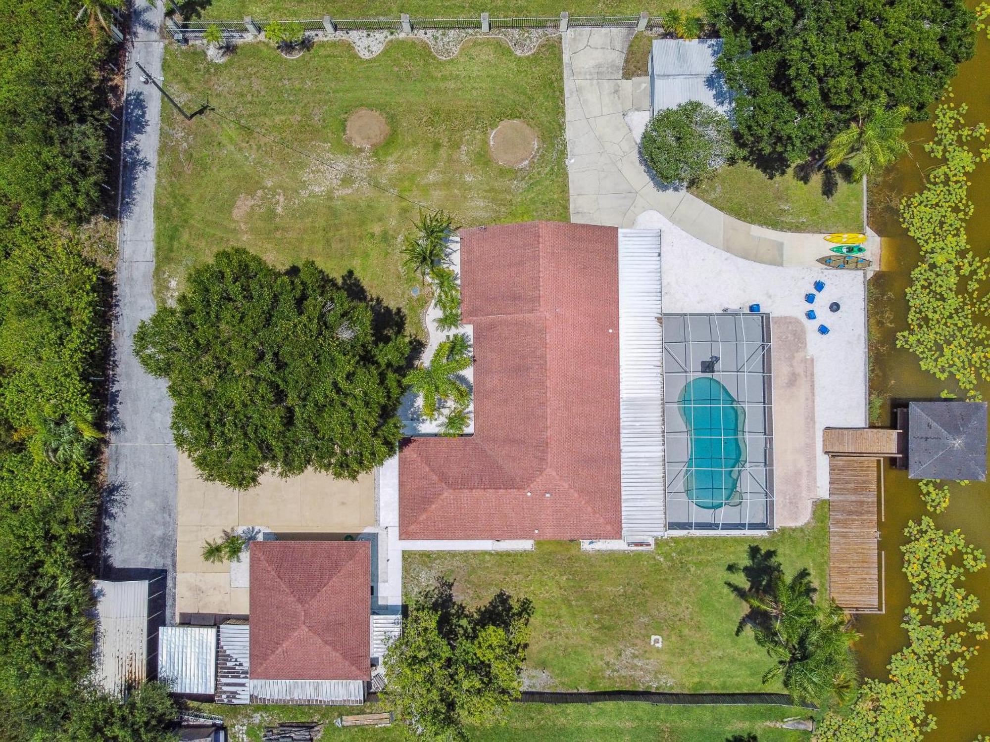 Lake House Westchase Area. Heated Pool Waterfront! แทมปา ภายนอก รูปภาพ