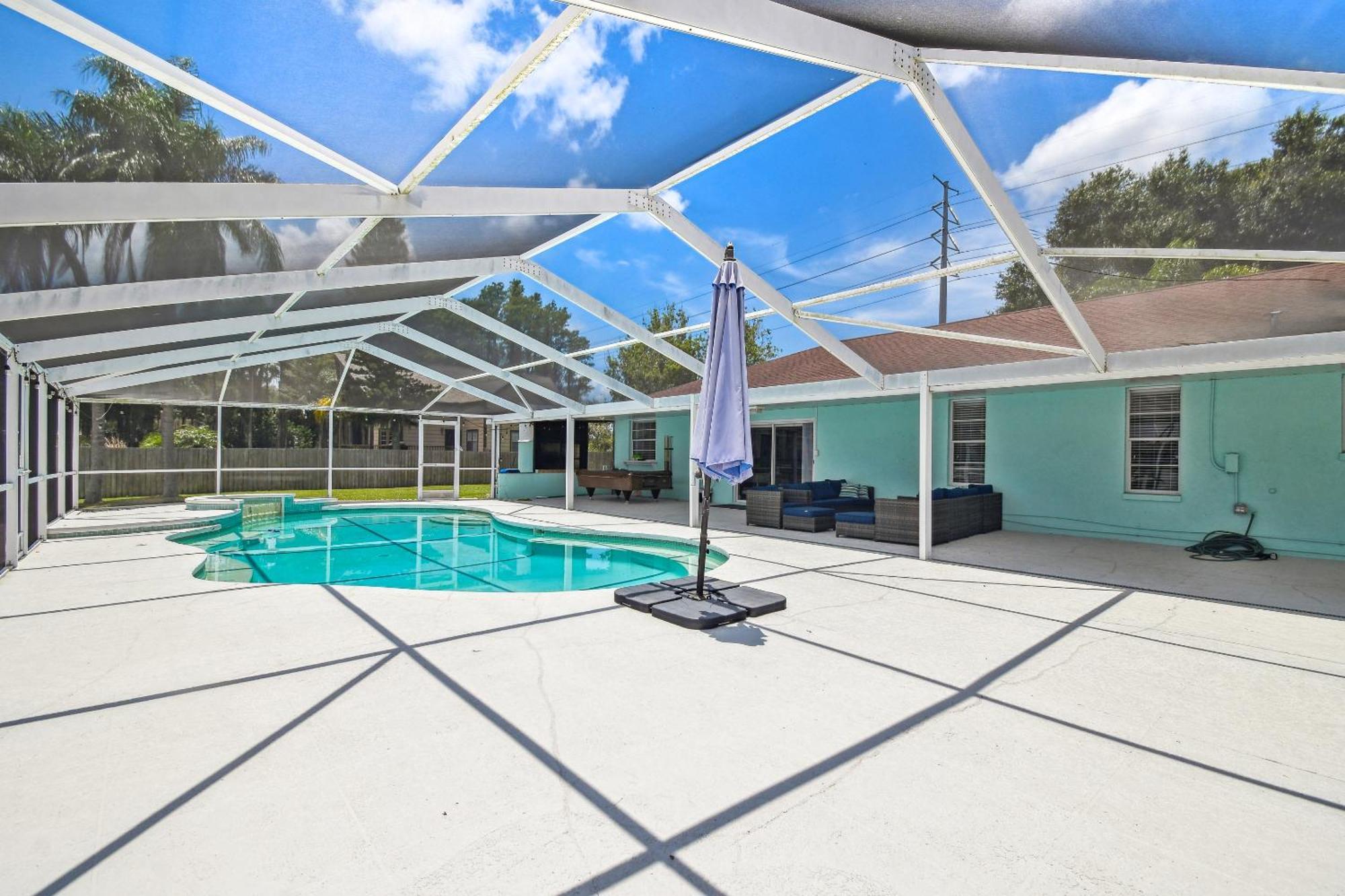 Lake House Westchase Area. Heated Pool Waterfront! แทมปา ภายนอก รูปภาพ