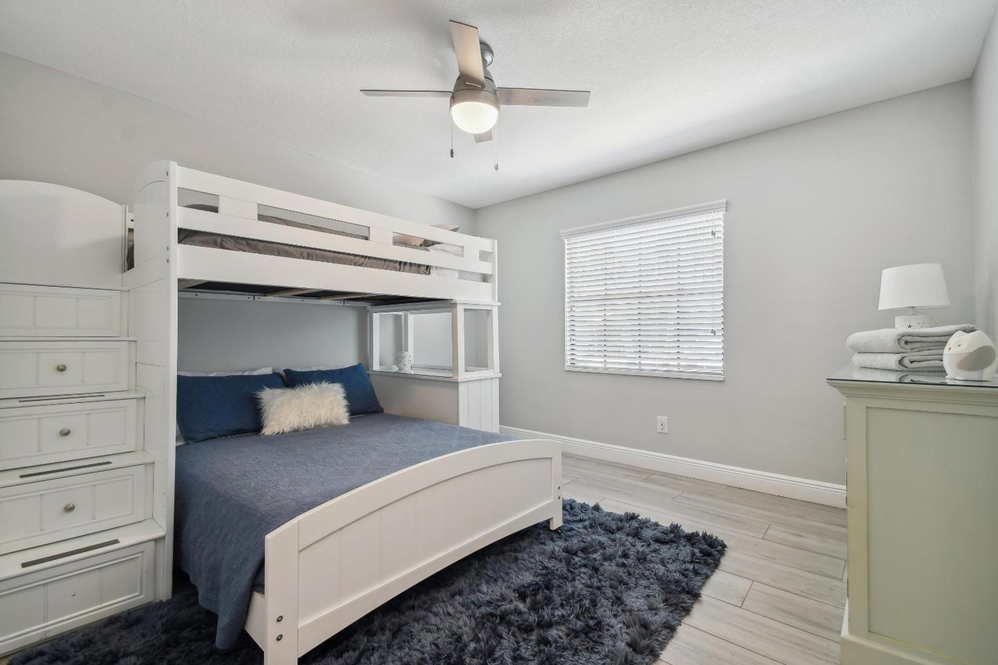 Lake House Westchase Area. Heated Pool Waterfront! แทมปา ภายนอก รูปภาพ