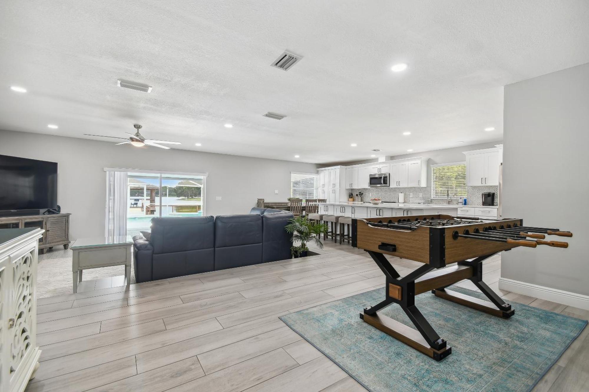 Lake House Westchase Area. Heated Pool Waterfront! แทมปา ภายนอก รูปภาพ